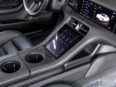2024 Porsche Taycan Taycan Turbo