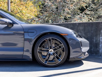 2025 Porsche Taycan Taycan Turbo S