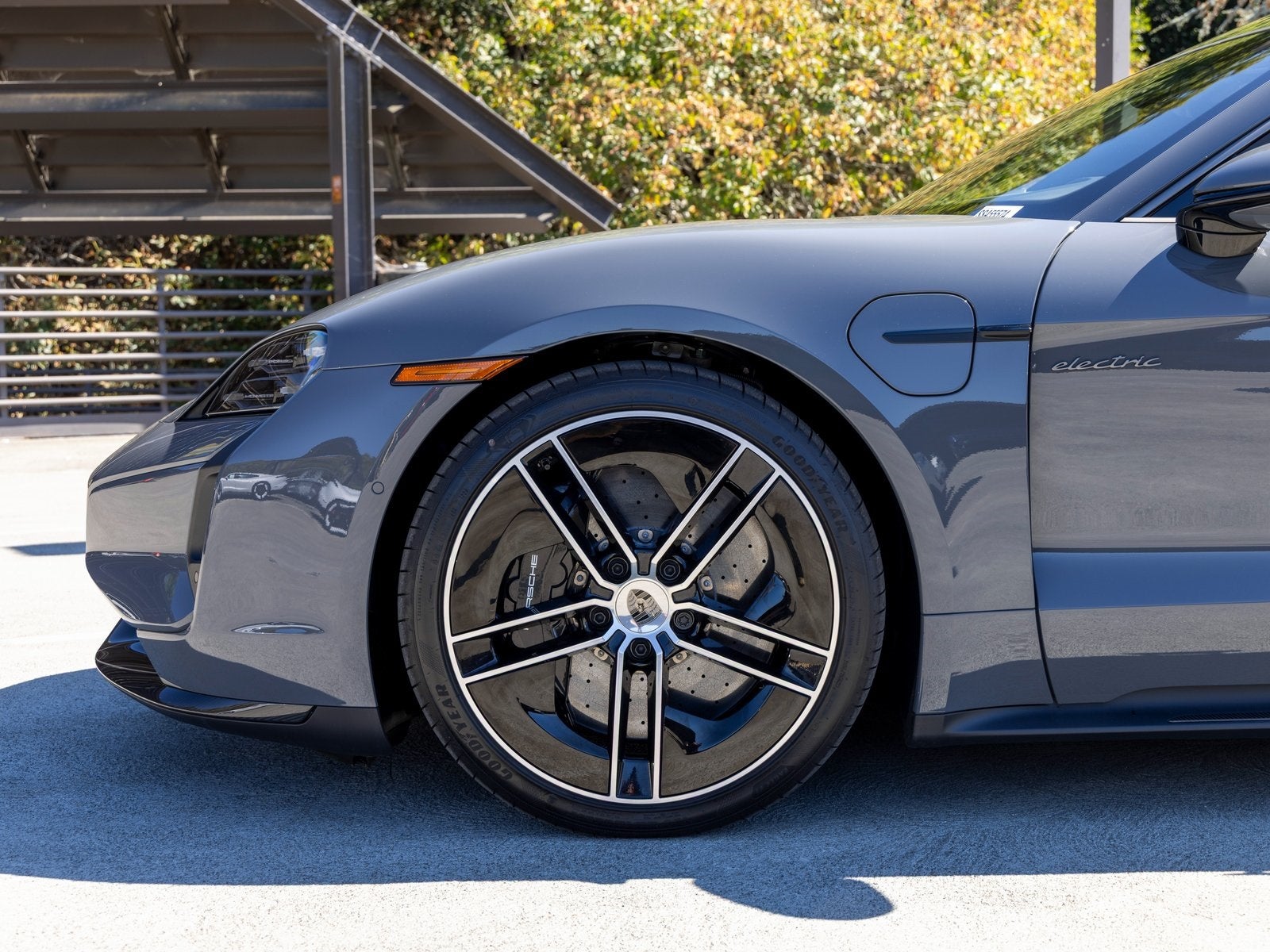 2025 Porsche Taycan Taycan Turbo S