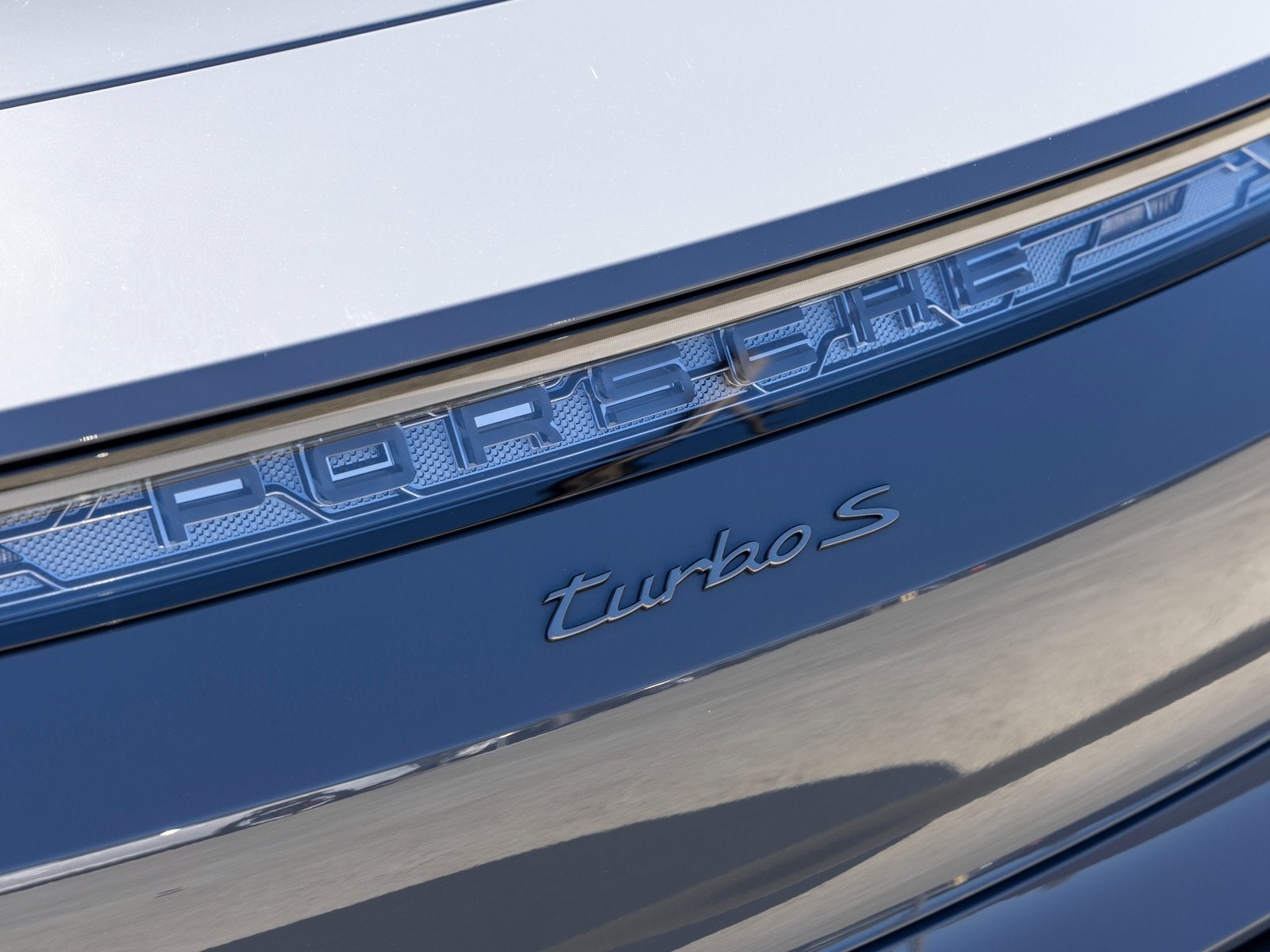 2025 Porsche Taycan Taycan Turbo S