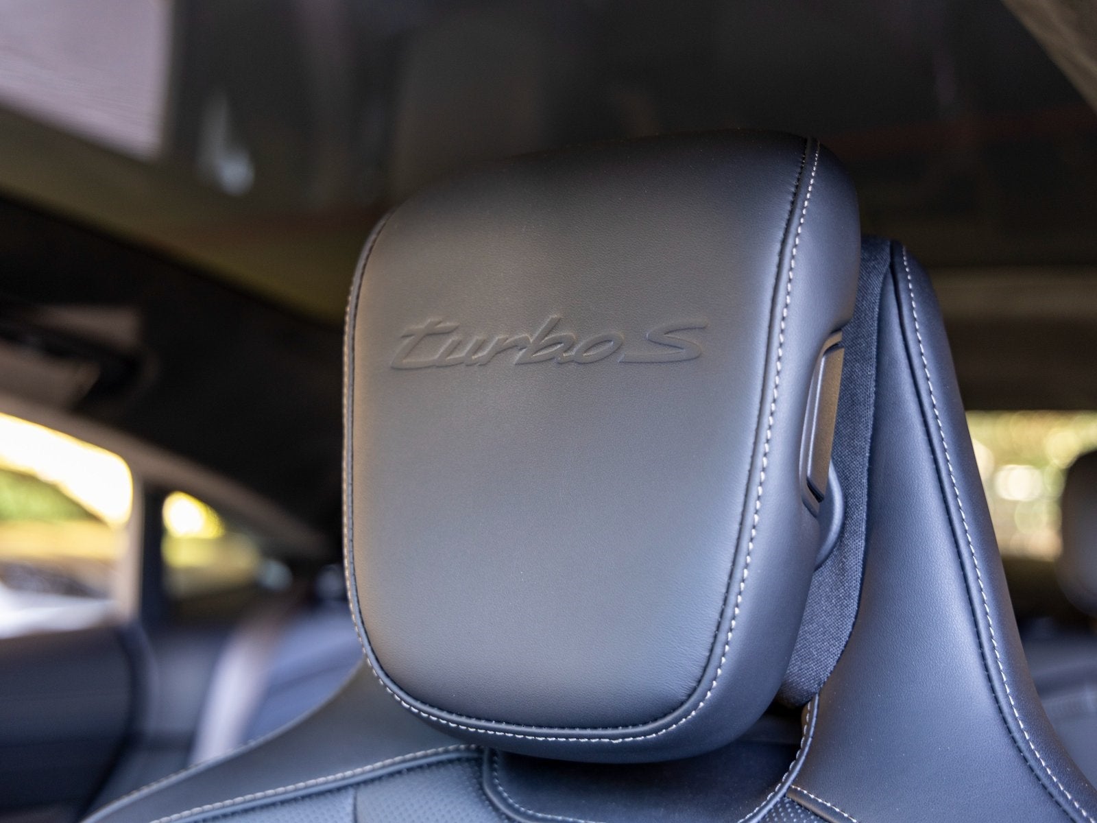 2025 Porsche Taycan Taycan Turbo S