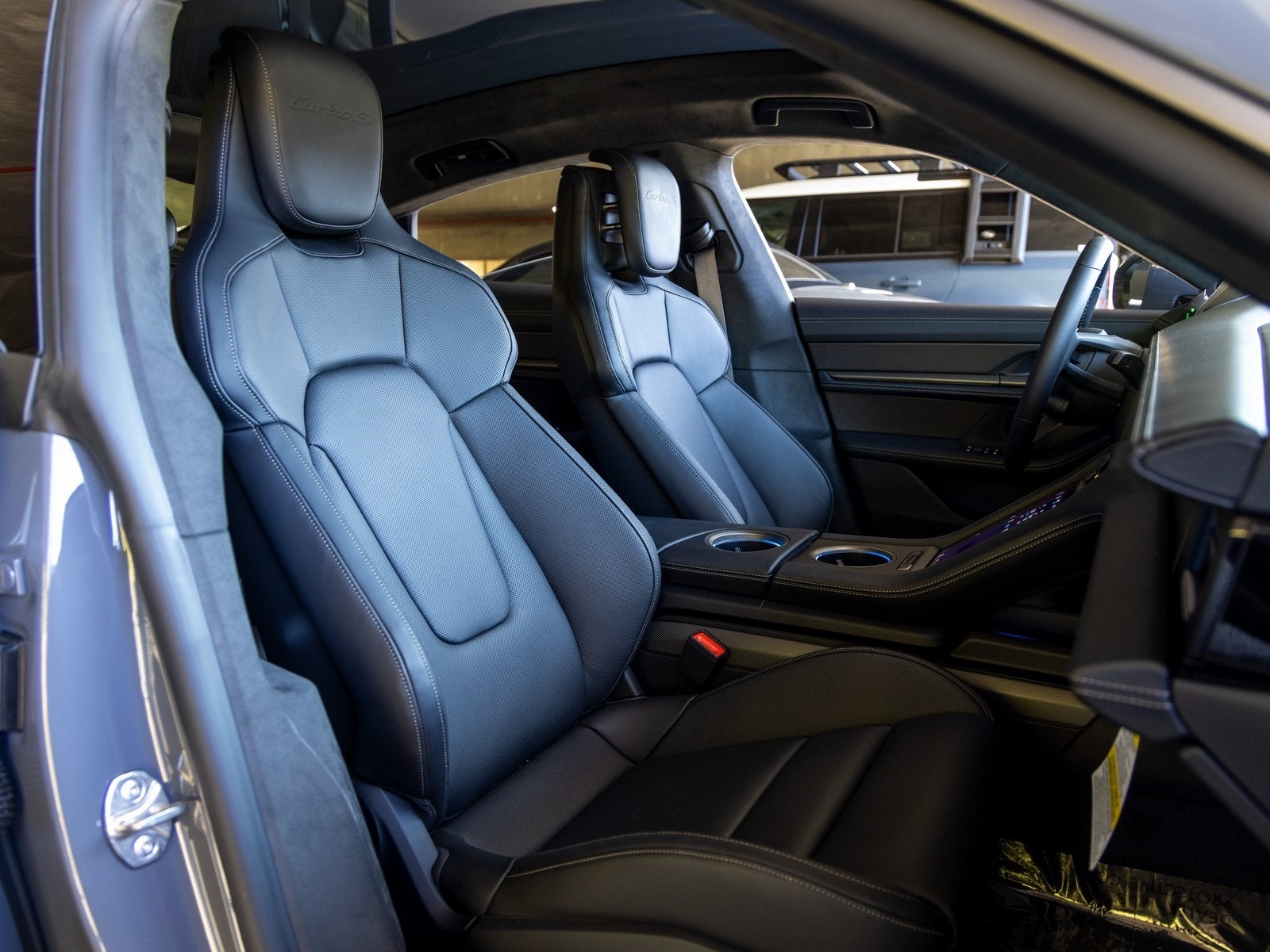 2025 Porsche Taycan Taycan Turbo S