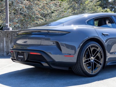 2025 Porsche Taycan Taycan Turbo S