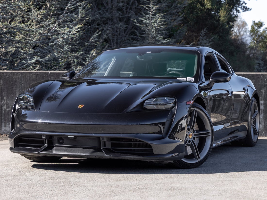 2020 Porsche Taycan Turbo