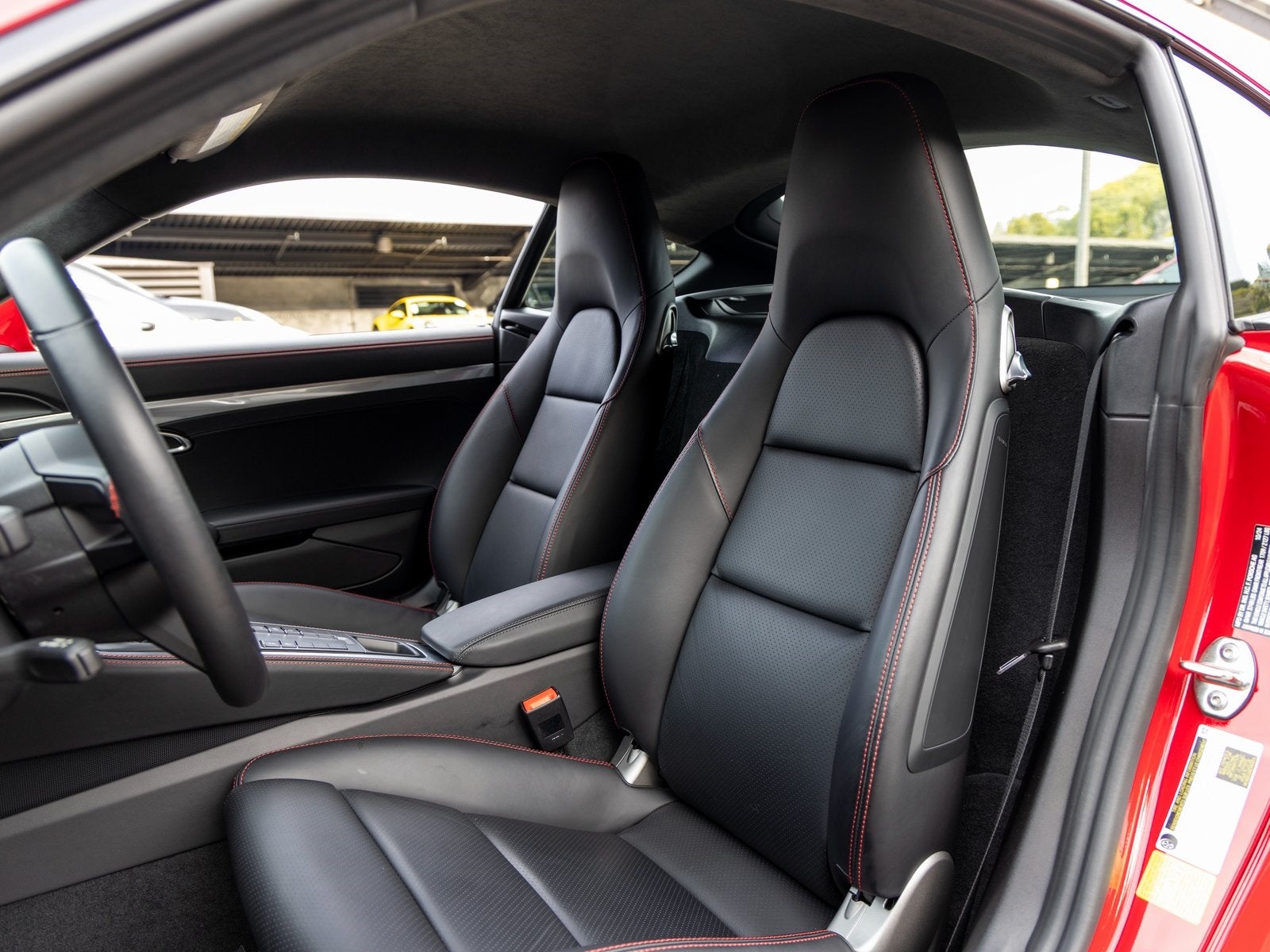 2025 Porsche 718 Cayman GTS