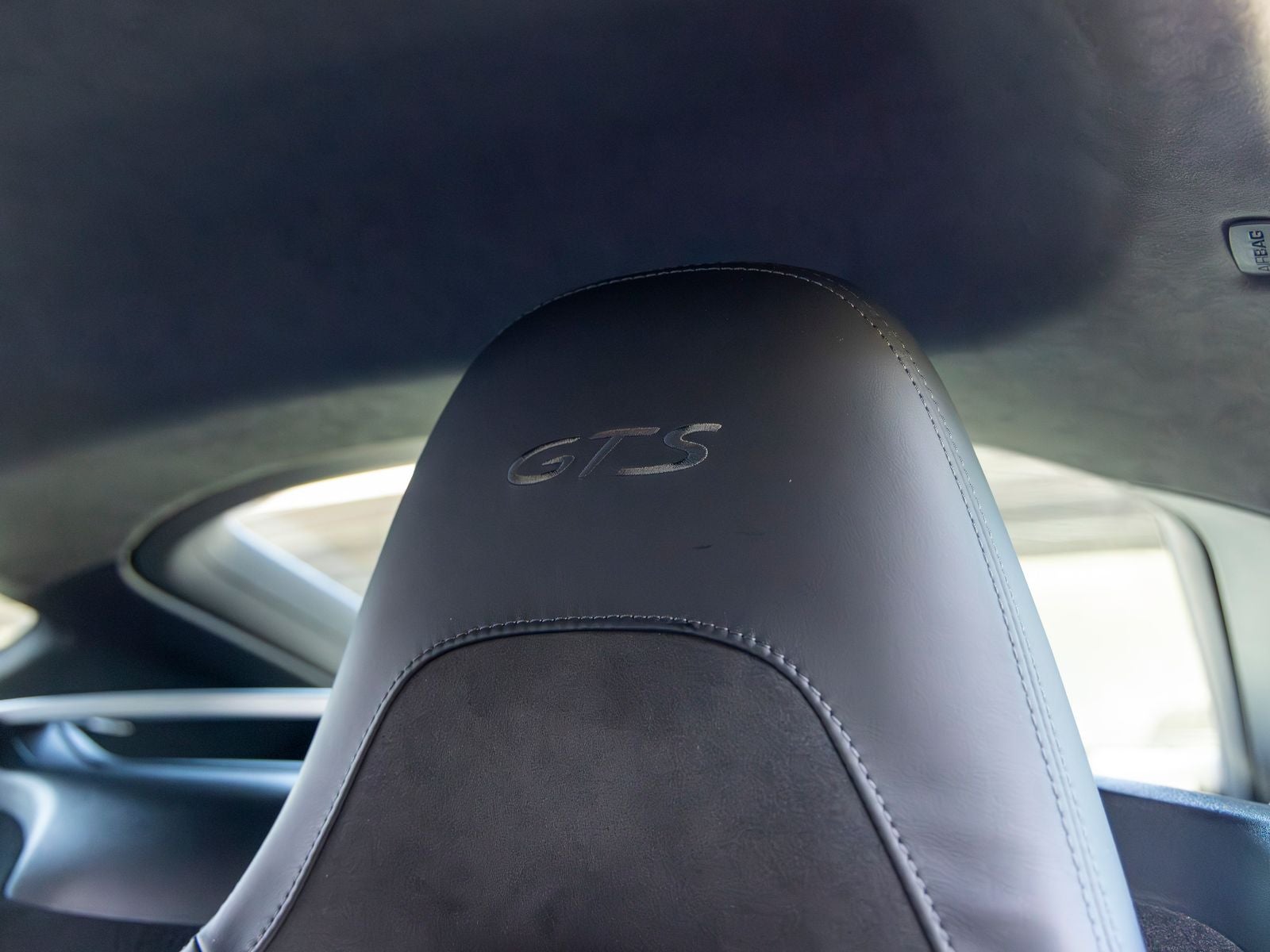 2025 Porsche 718 Cayman GTS 4.0