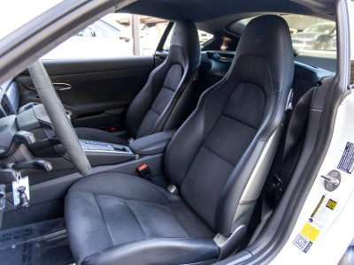 2025 Porsche 718 Cayman GTS 4.0