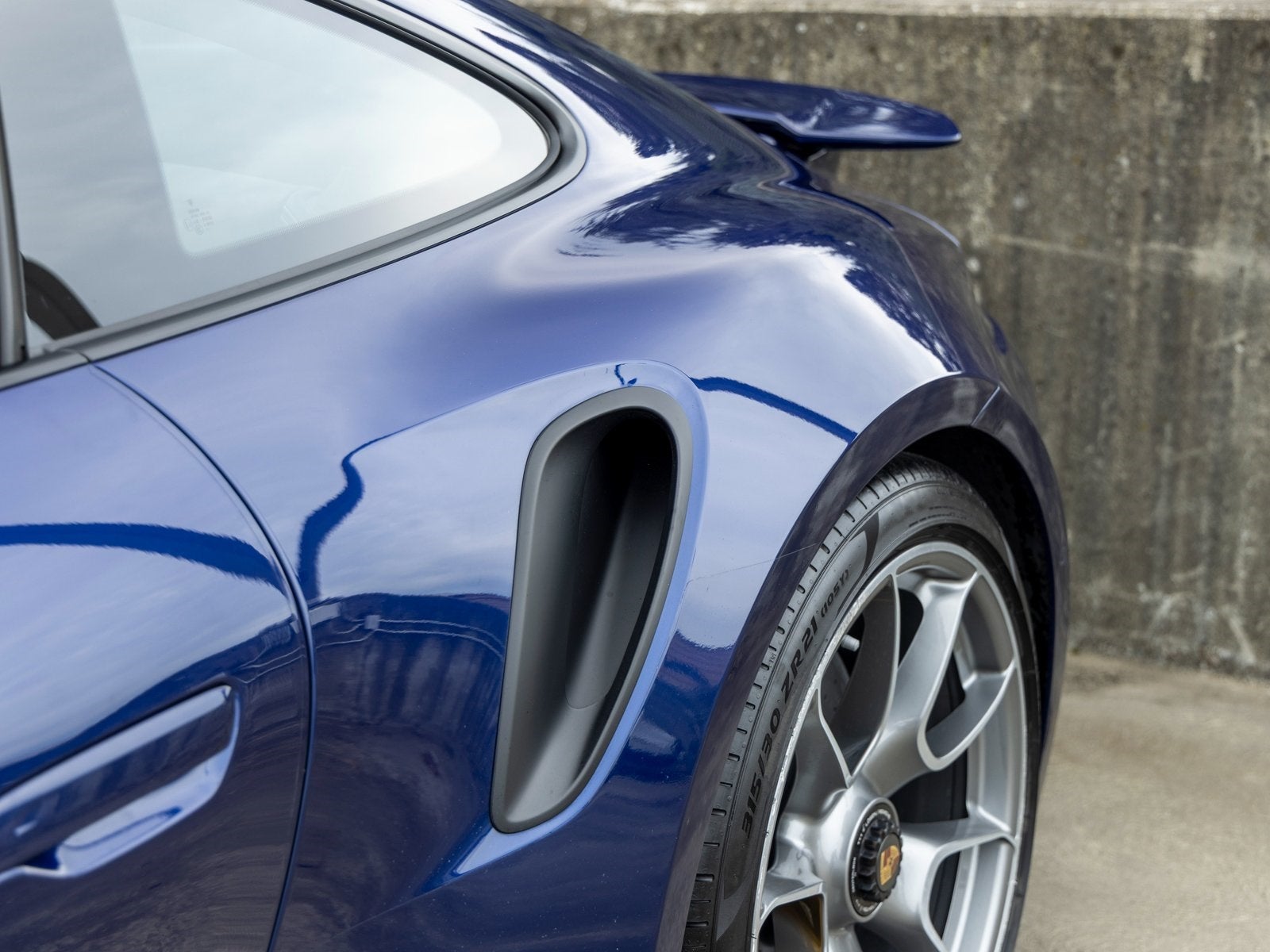 2022 Porsche 911 911 Turbo S (MY22)