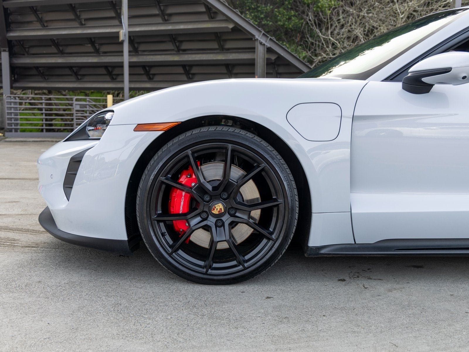 2023 Porsche Taycan Taycan GTS (MY23)