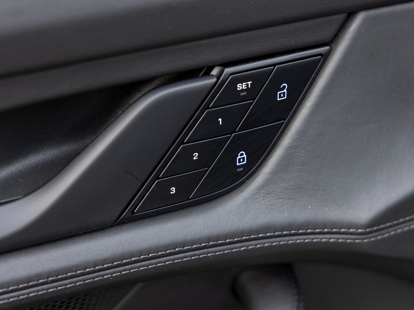 2023 Porsche Taycan Taycan GTS (MY23)