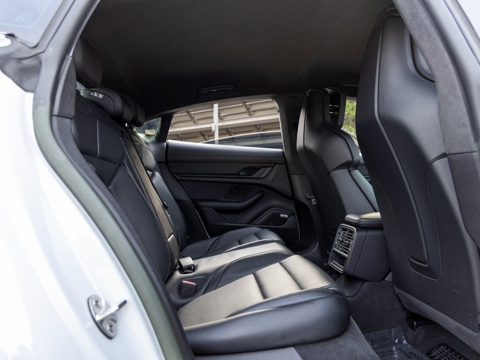 2023 Porsche Taycan Taycan GTS (MY23)