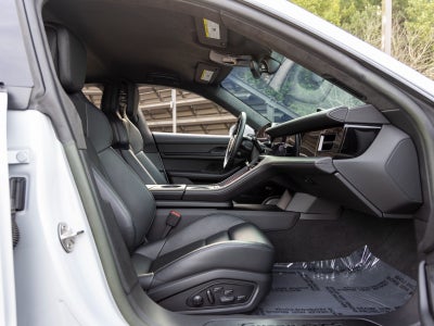 2023 Porsche Taycan Taycan GTS (MY23)