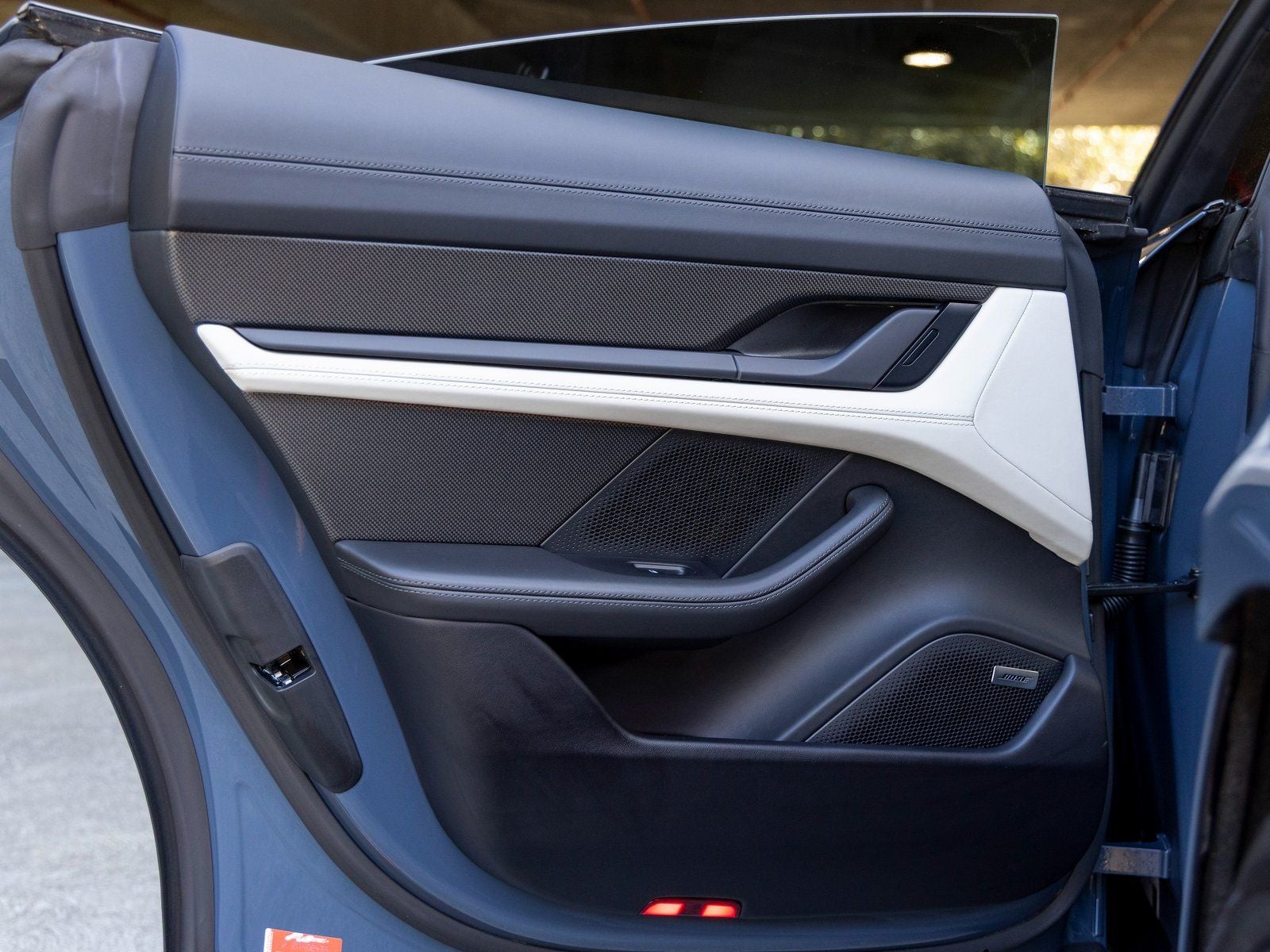 2025 Porsche Taycan Taycan GTS