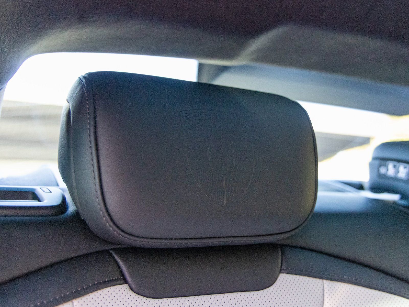 2025 Porsche Taycan Taycan GTS