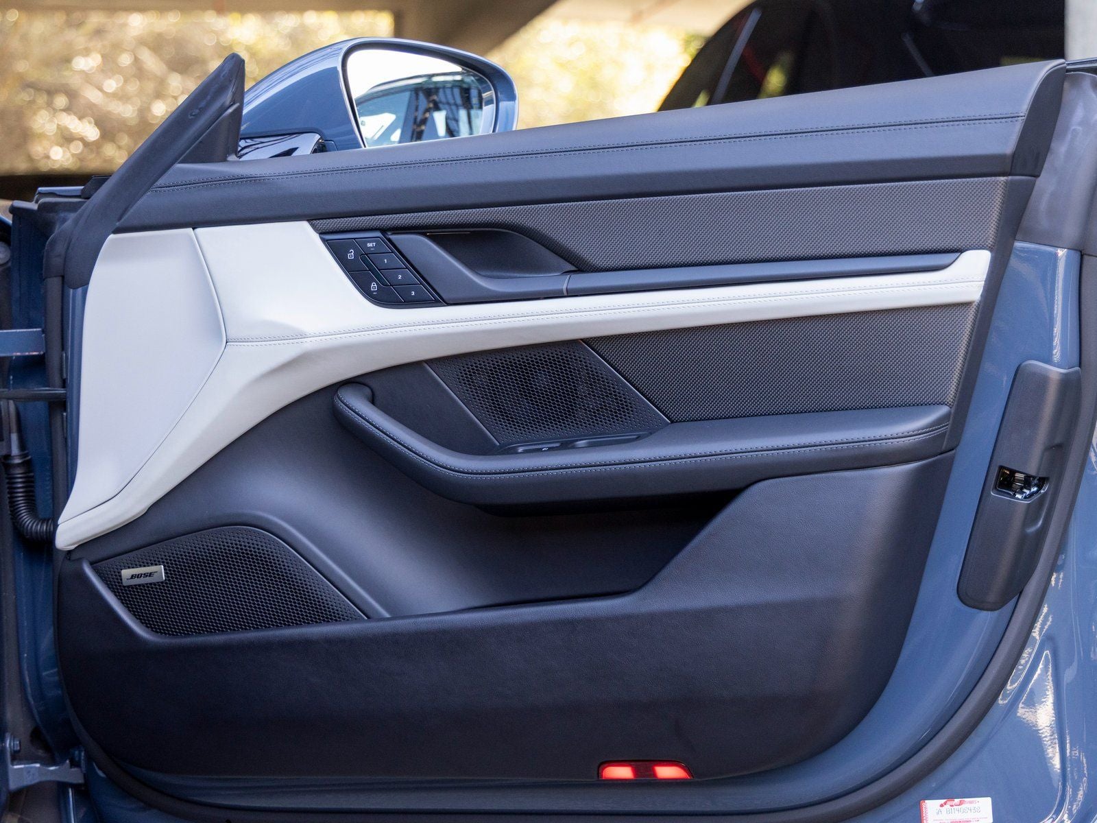 2025 Porsche Taycan Taycan GTS