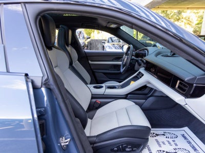 2025 Porsche Taycan Taycan GTS