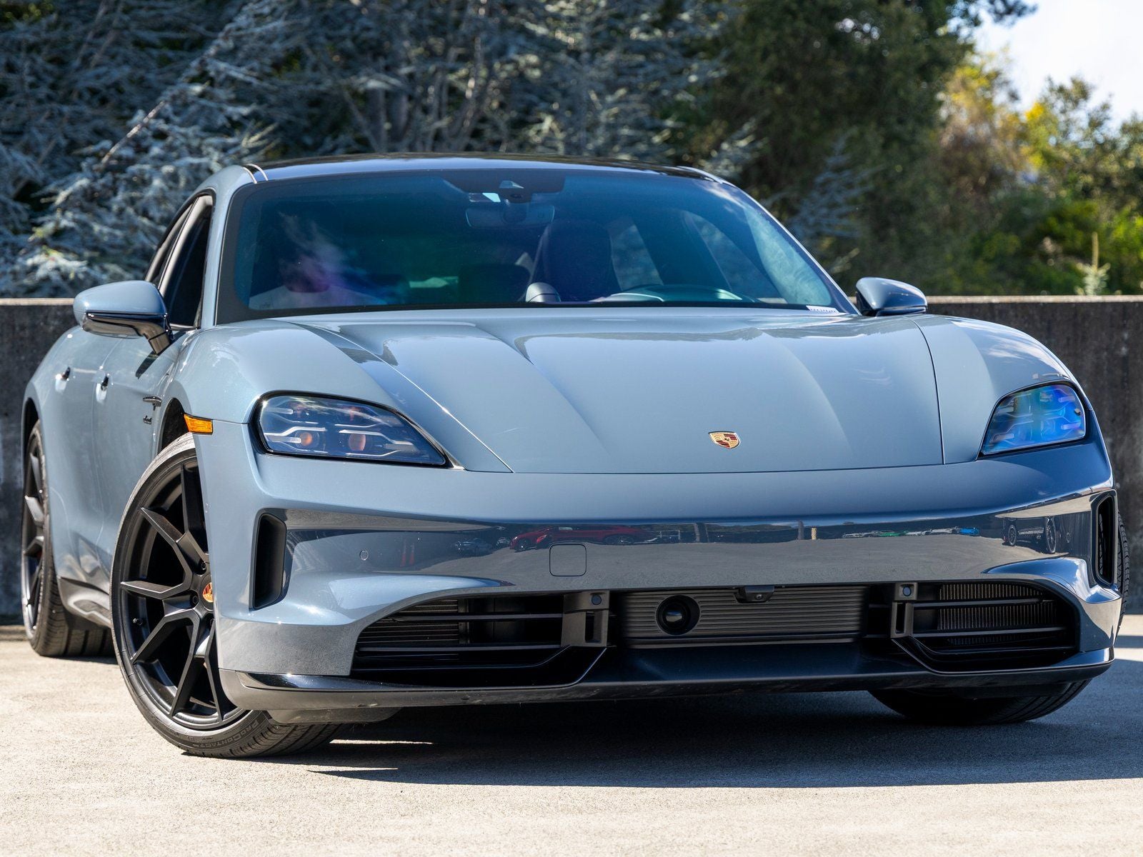 2025 Porsche Taycan Taycan GTS