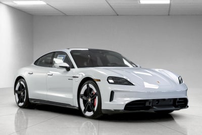 2025 Porsche Taycan Taycan GTS