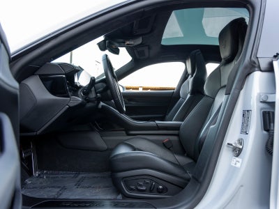 2024 Porsche Taycan Taycan GTS (MY24)