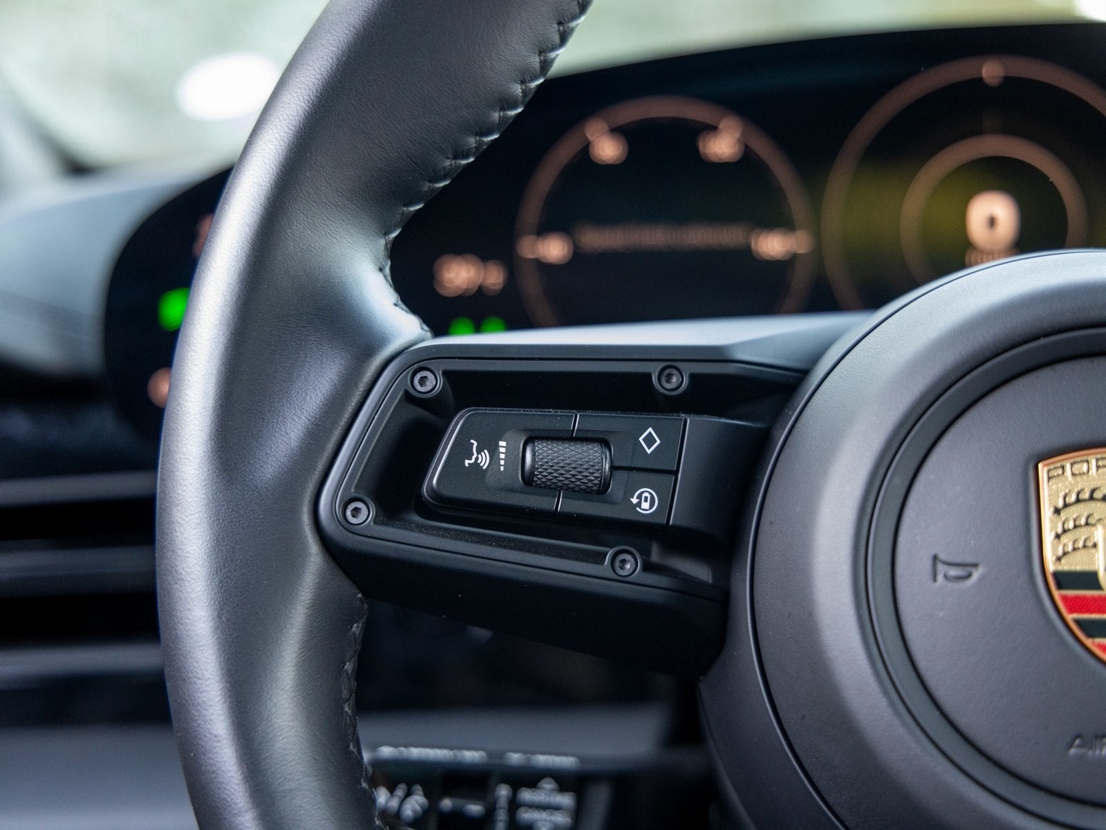 2024 Porsche Taycan Taycan GTS (MY24)