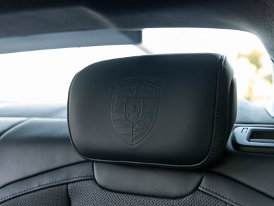 2024 Porsche Taycan Taycan GTS (MY24)