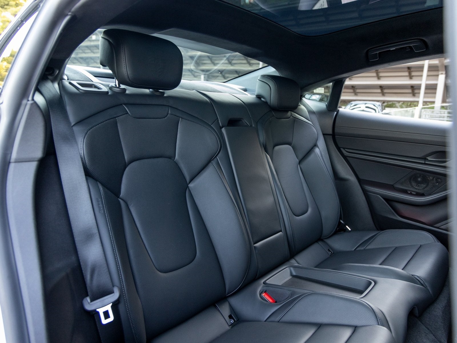 2024 Porsche Taycan Taycan GTS (MY24)