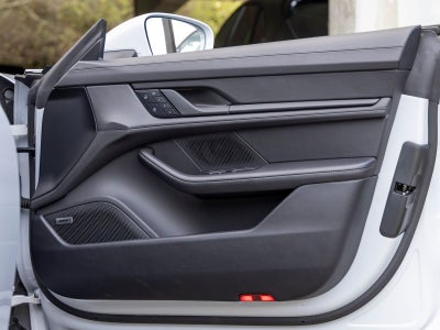 2024 Porsche Taycan GTS