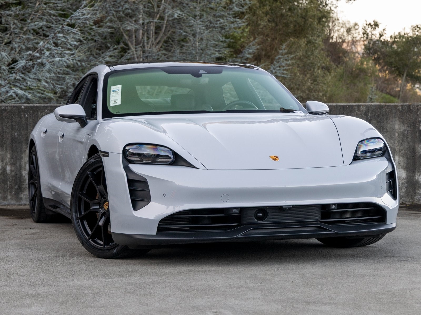 2024 Porsche Taycan Taycan GTS (MY24)