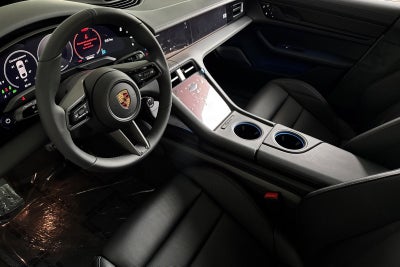 2025 Porsche Taycan Taycan GTS