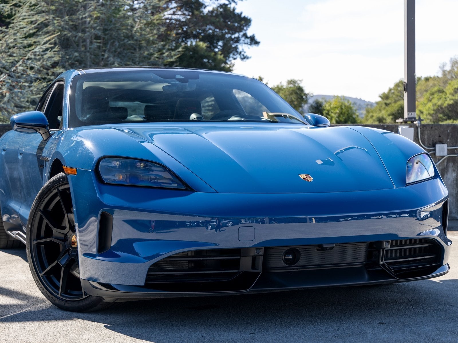 2025 Porsche Taycan Taycan GTS