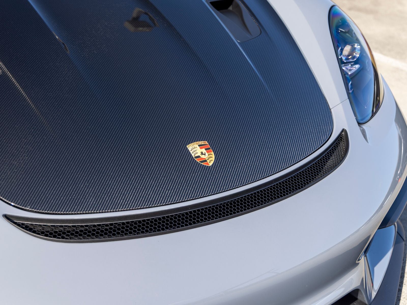 2025 Porsche 718 Cayman GT4 RS
