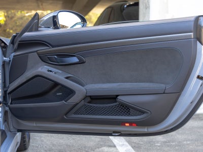 2025 Porsche 718 Cayman GT4 RS
