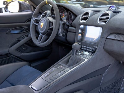 2025 Porsche 718 Cayman GT4 RS