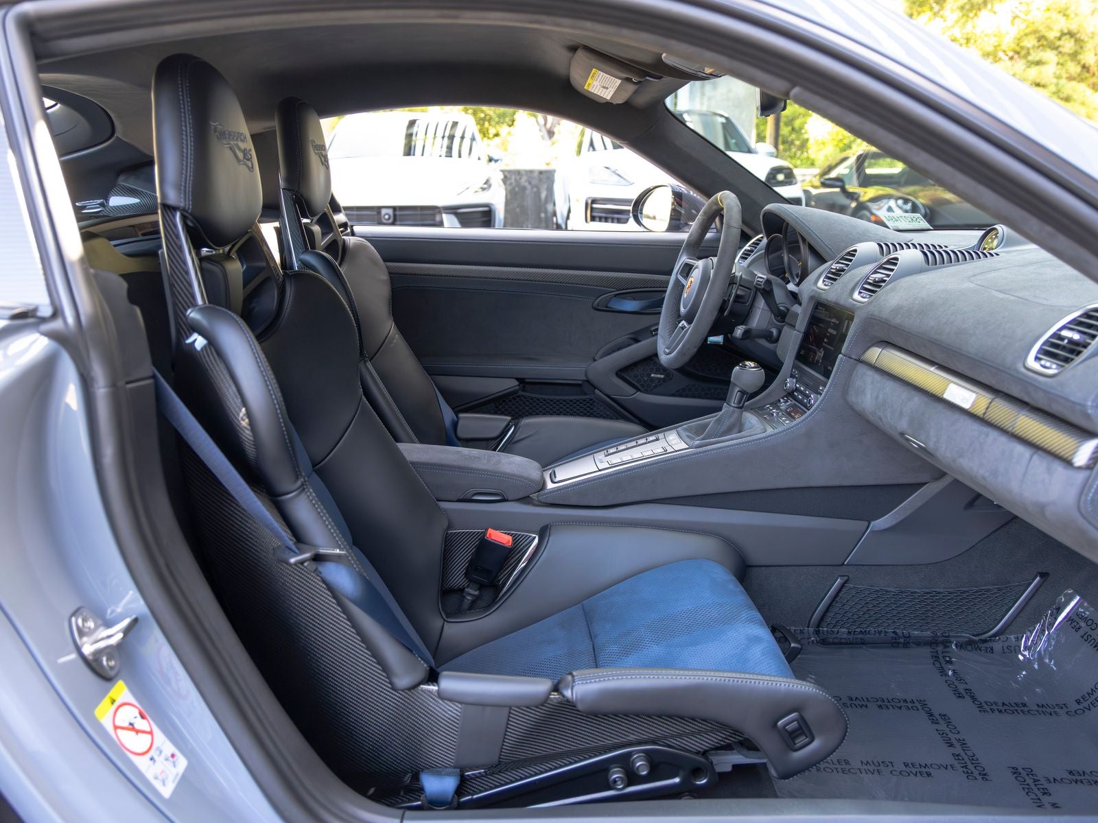 2025 Porsche 718 Cayman GT4 RS