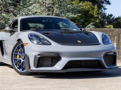 2025 Porsche 718 Cayman GT4 RS