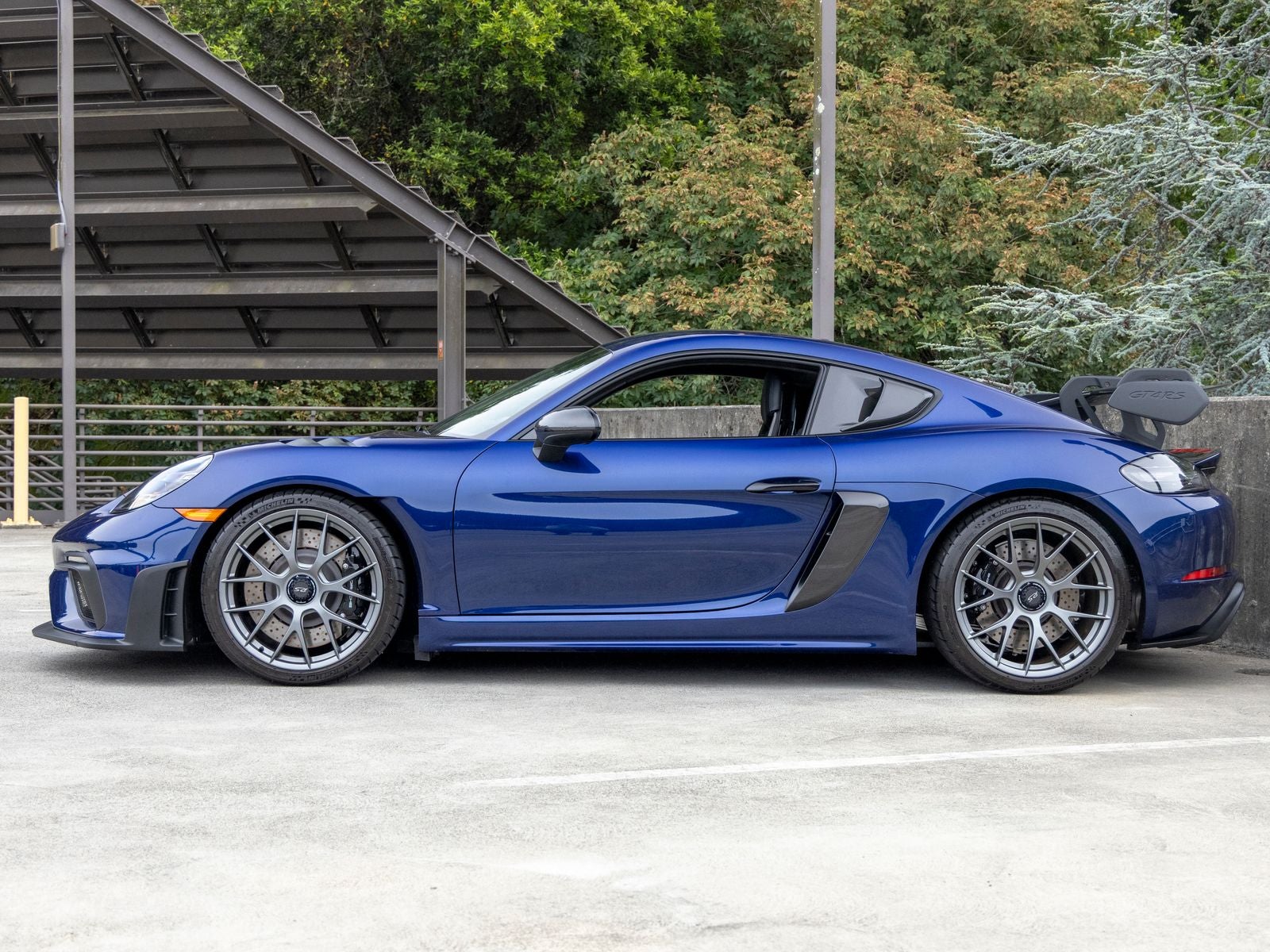 2025 Porsche 718 Cayman GT4 RS