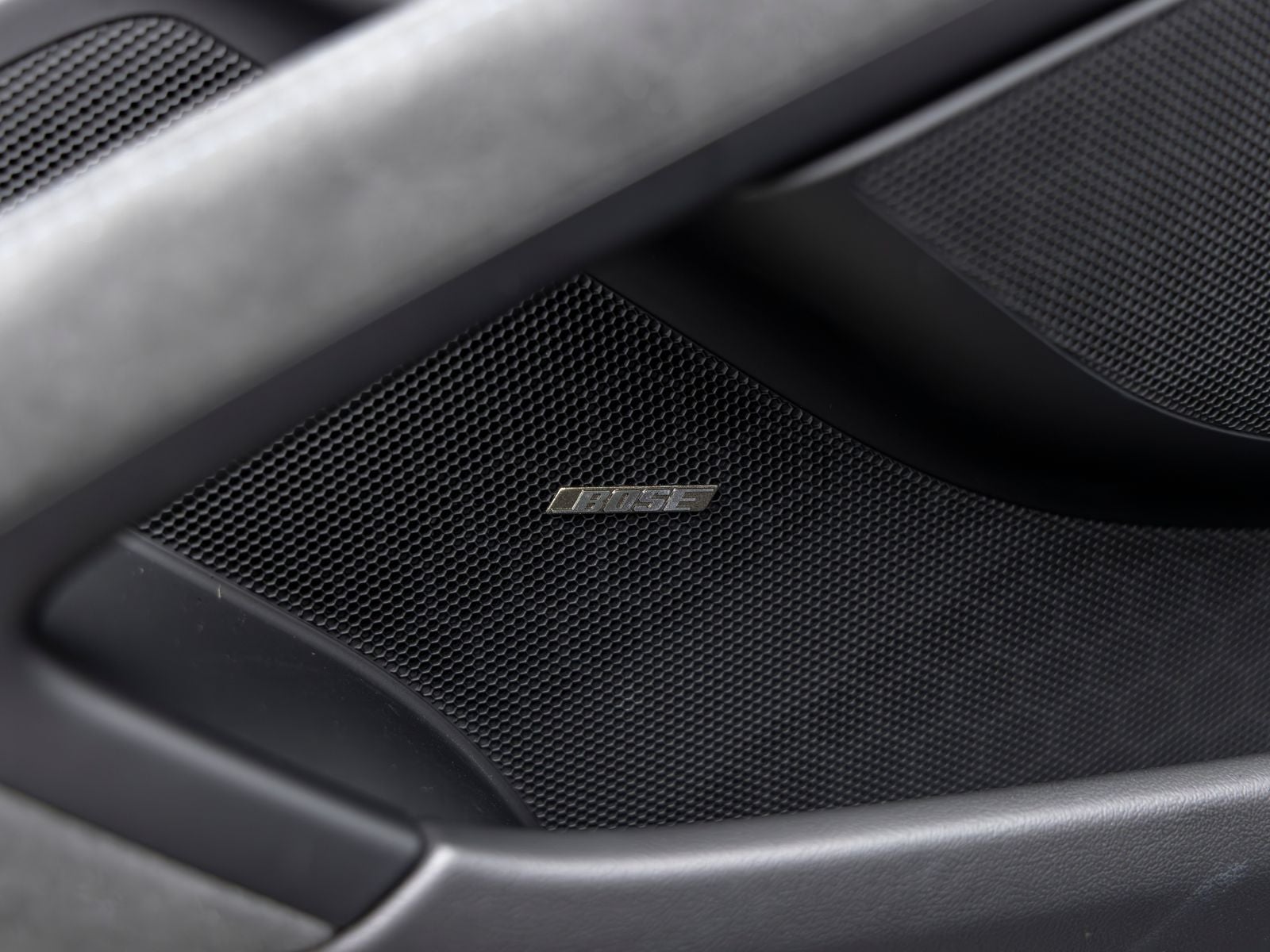 2025 Porsche 718 Cayman GT4 RS
