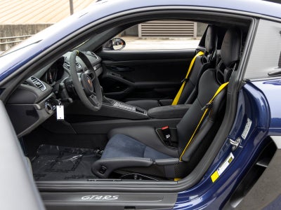2025 Porsche 718 Cayman GT4 RS