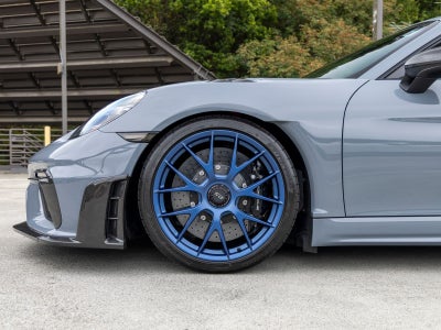 2025 Porsche 718 Cayman GT4 RS