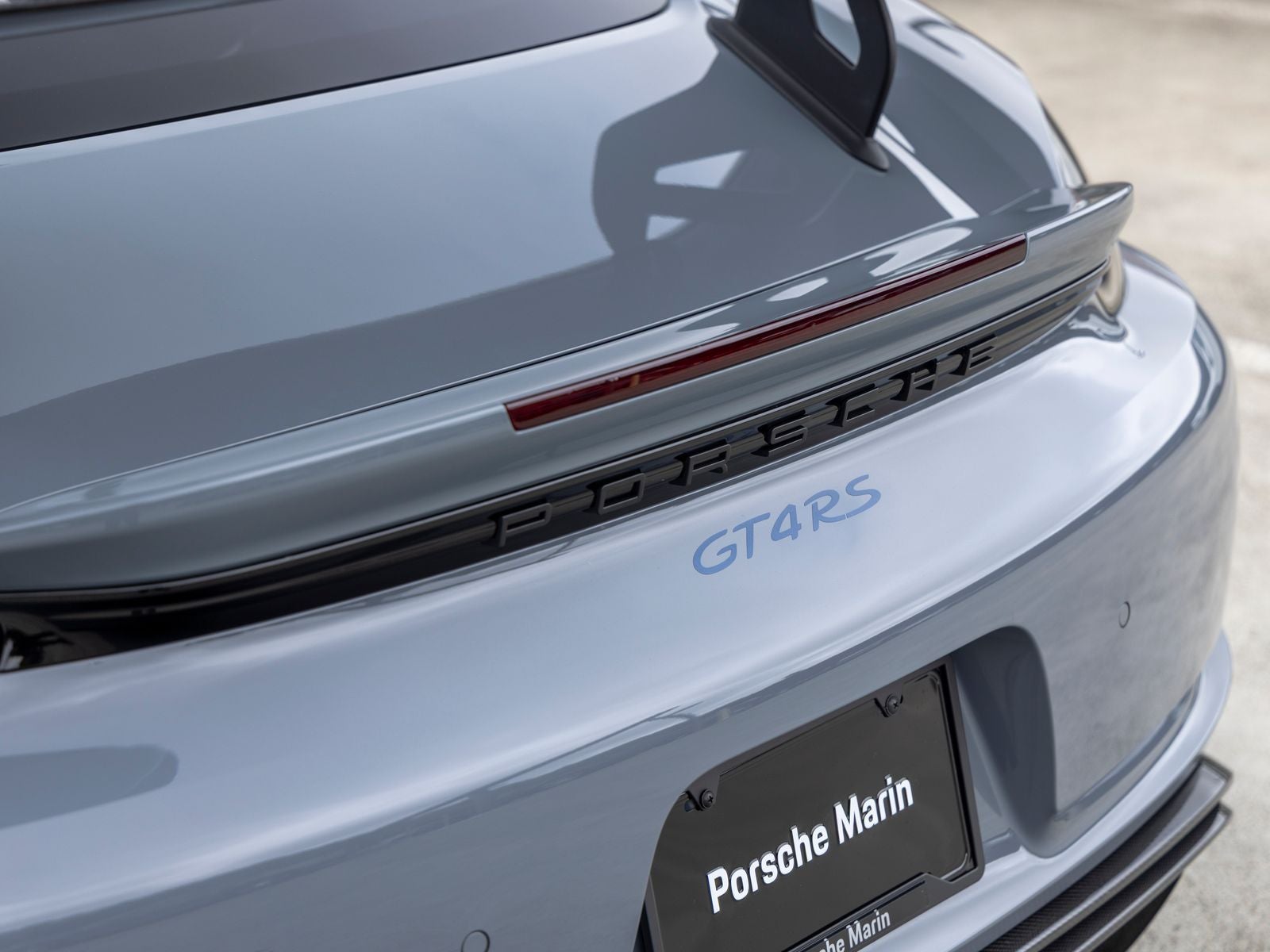 2025 Porsche 718 Cayman GT4 RS