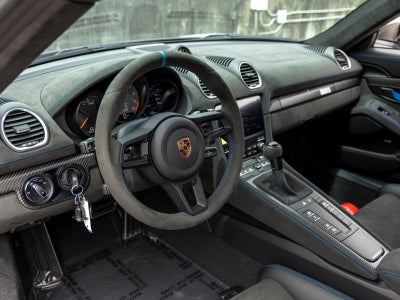 2025 Porsche 718 Cayman GT4 RS