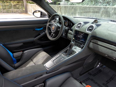 2025 Porsche 718 Cayman GT4 RS