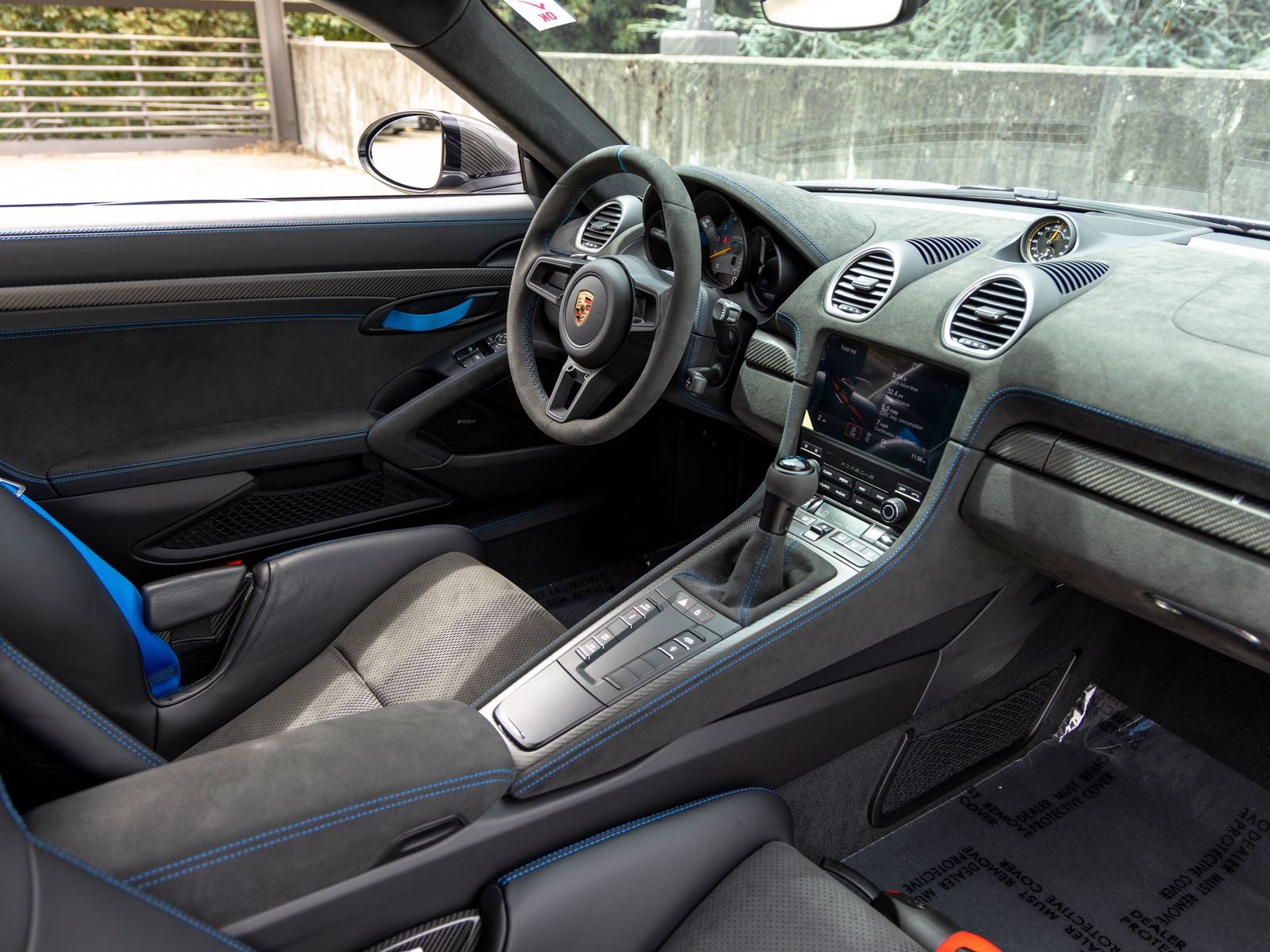 2025 Porsche 718 Cayman GT4 RS