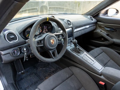 2025 Porsche 718 718 Cayman GT4 RS