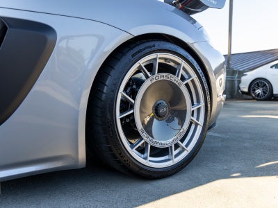 2025 Porsche 718 718 Cayman GT4 RS