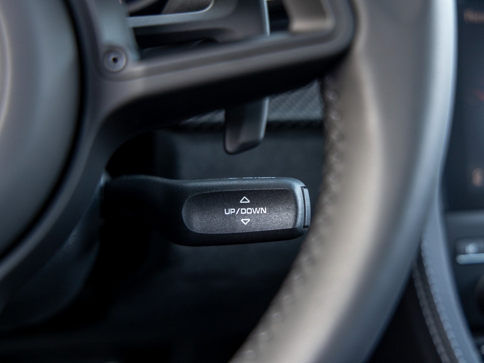 2025 Porsche 718 718 Cayman GT4 RS