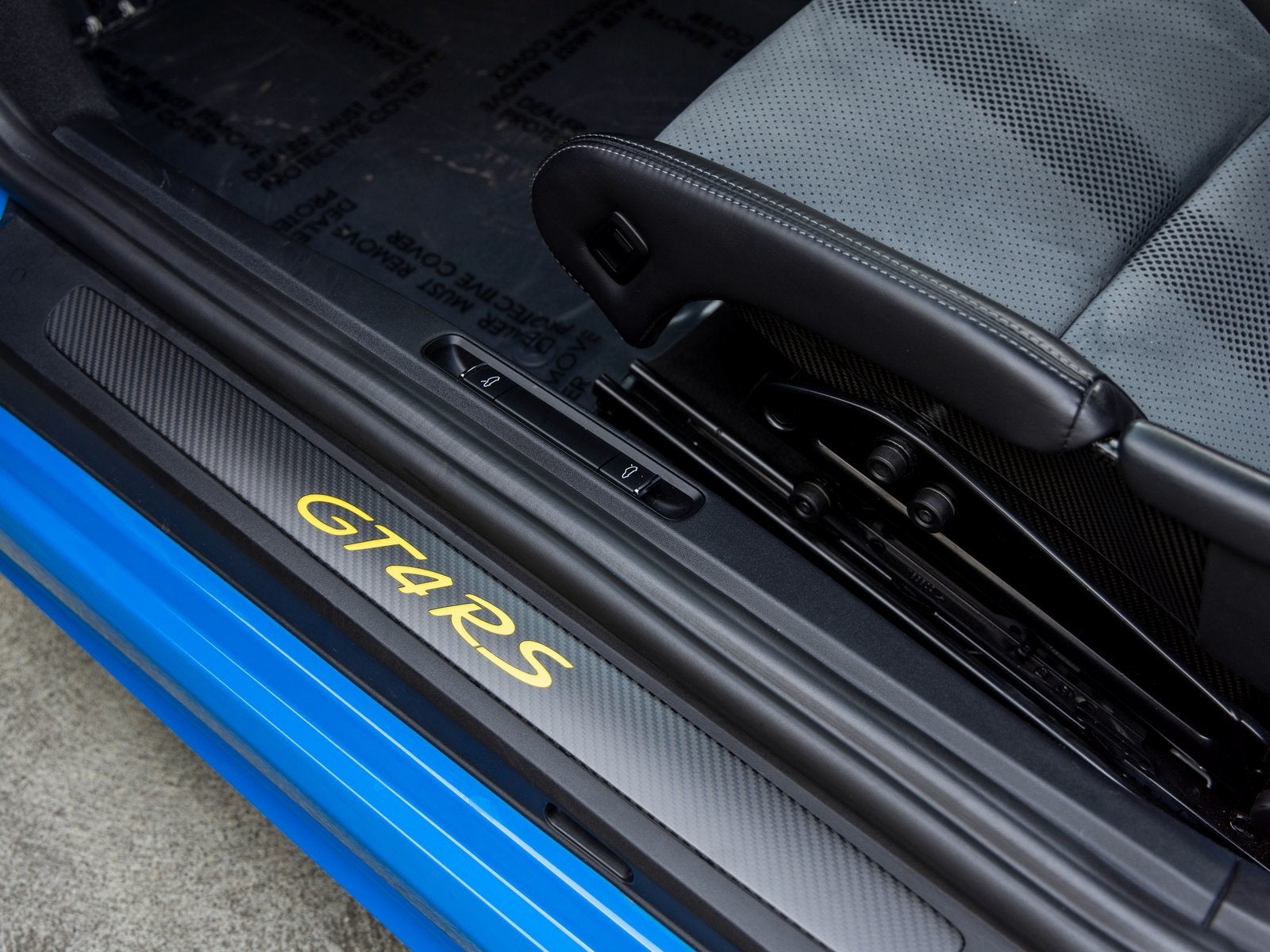 2023 Porsche 718 718 Cayman GT4 RS (MY23)