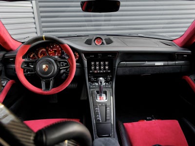 2018 Porsche 911 GT2 RS