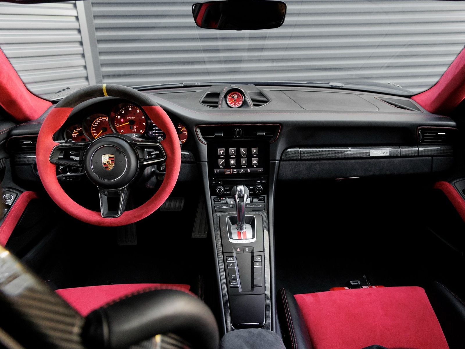 2018 Porsche 911 GT2 RS