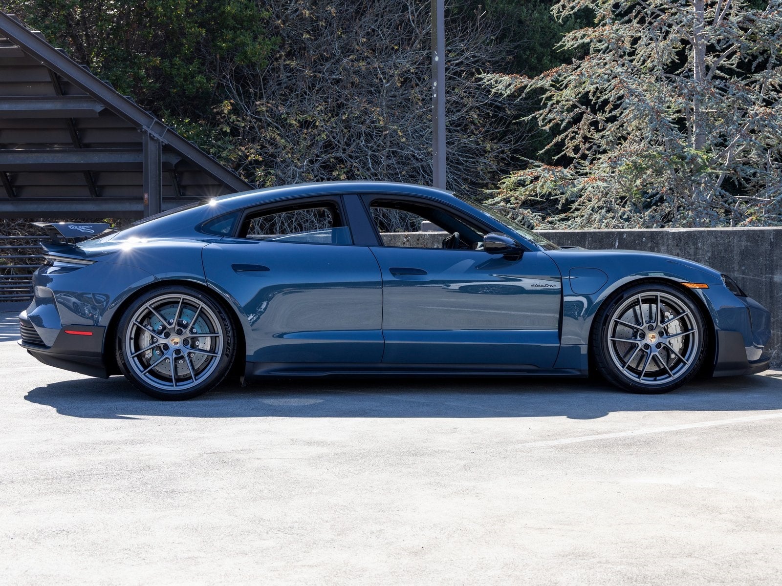 2025 Porsche Taycan Taycan Turbo GT with Weissach Package